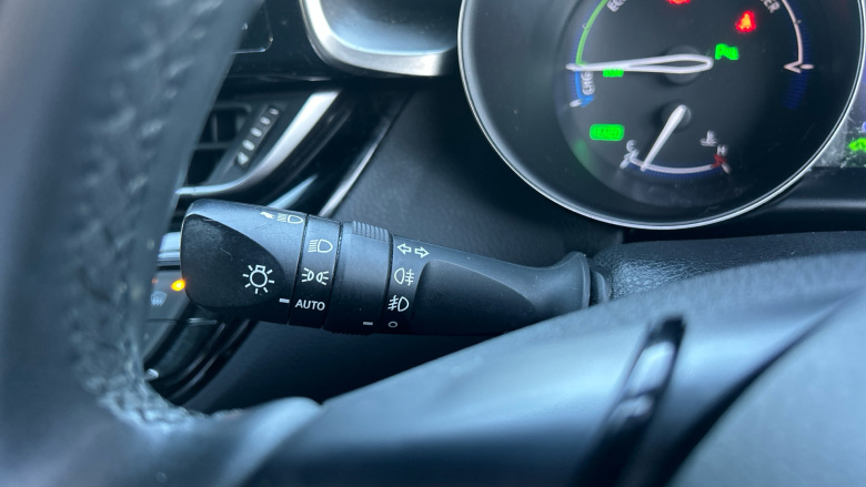 Toyota C-HR 1.8 Hybrid Dynamic 5dr CVT Hybrid Hatchback